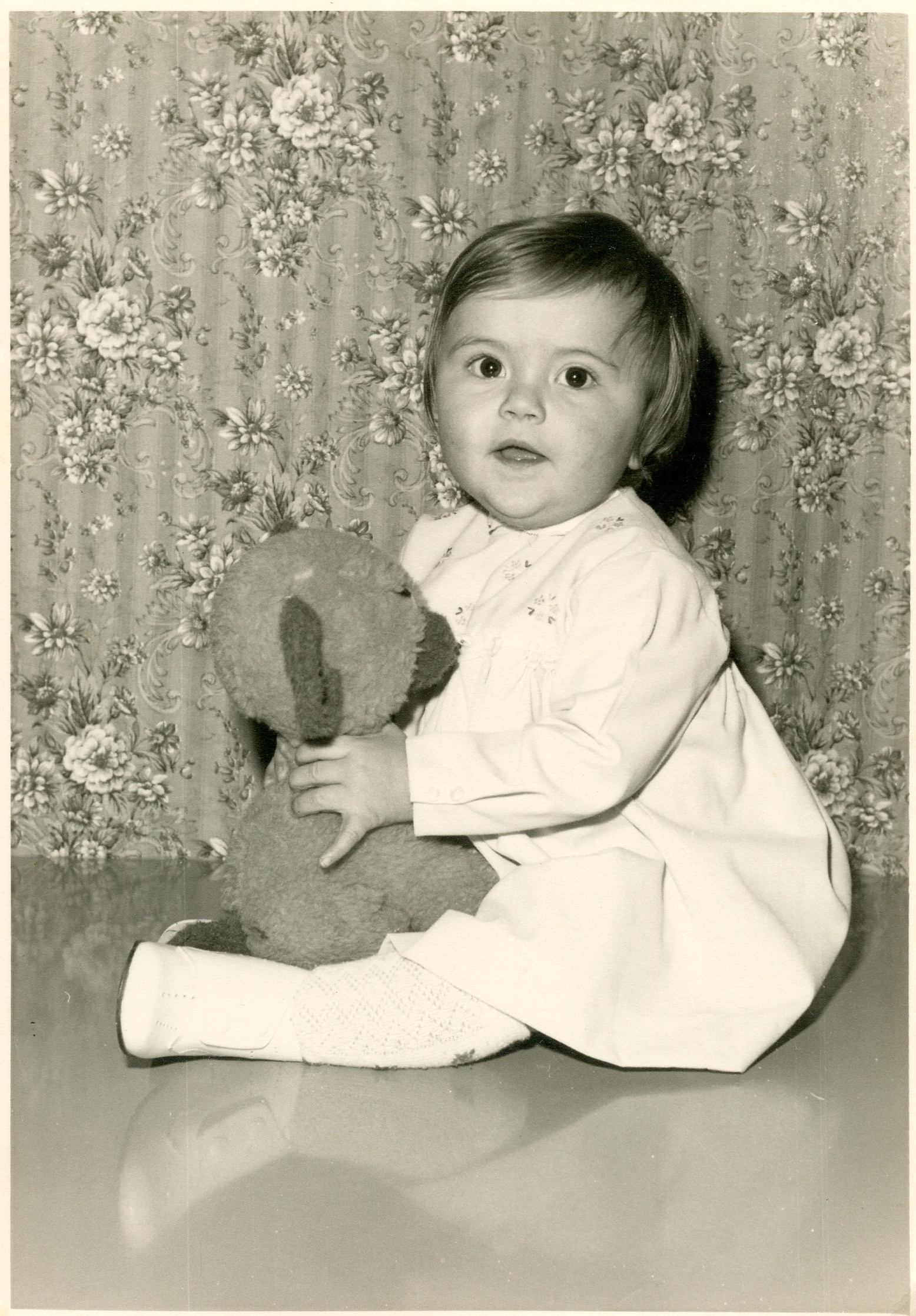 Maura_feb_1971 7.jpg